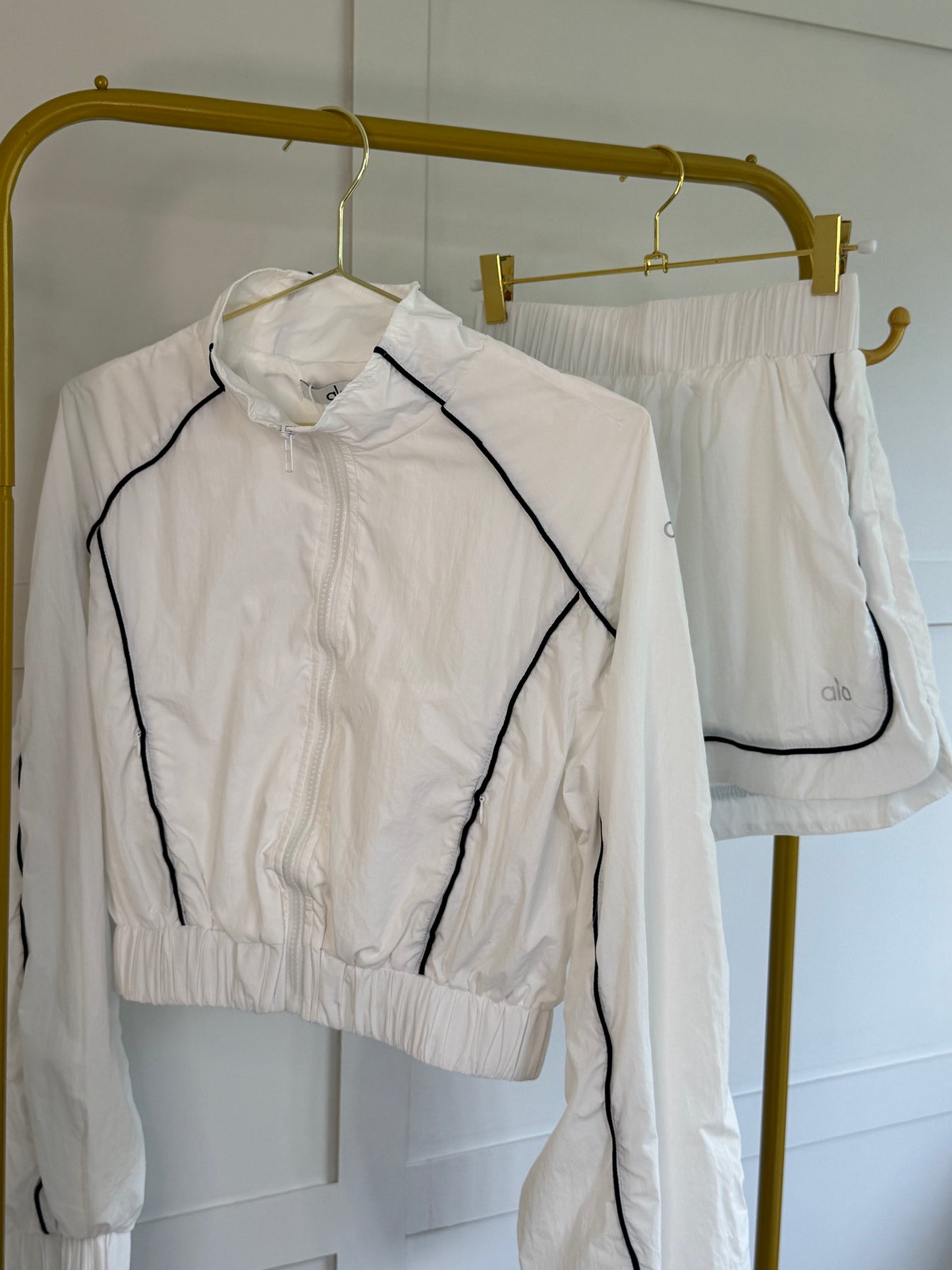 AL TRACK JACKET & SHORTS