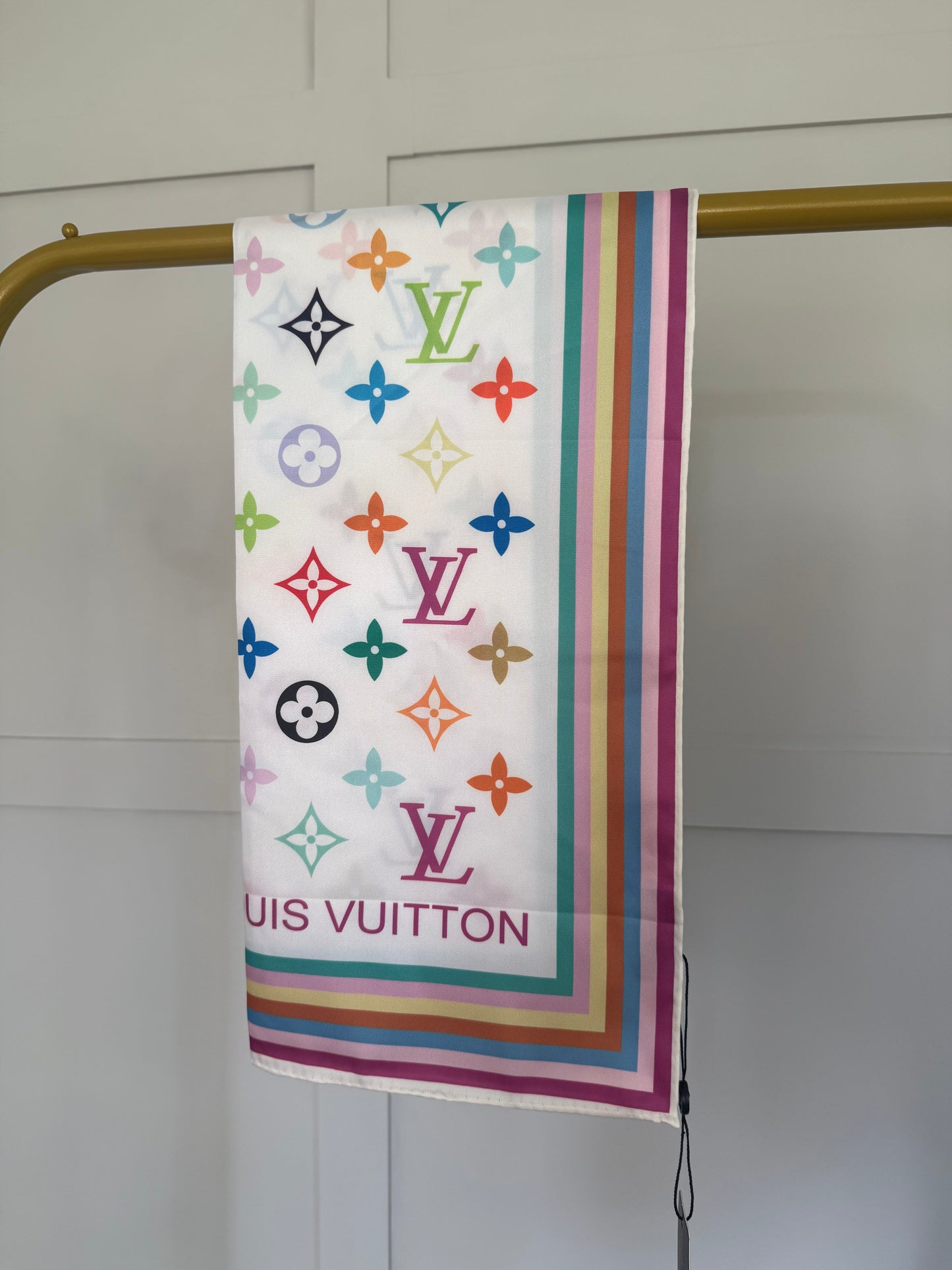 LV CLASSIC PRINT SCARF