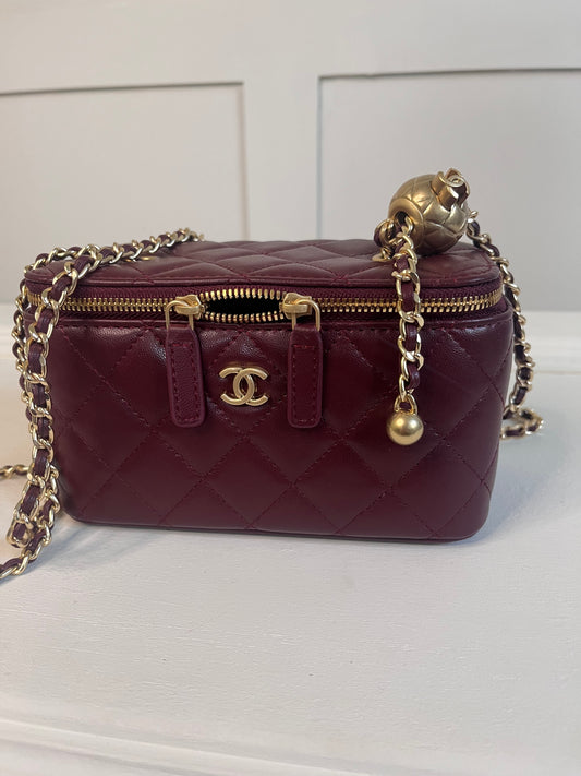 CC VANITY LEATHER BAG