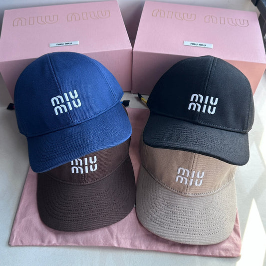 Mi embroidered baseball cap with drawstring