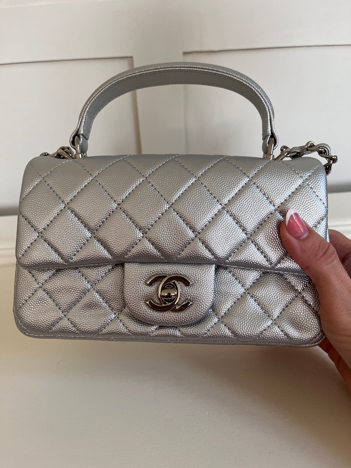 CC CAVIAR QUILTED MINI FLAP